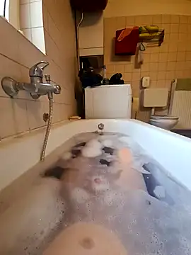 toeloverlive online show from January 23, 9:08 am