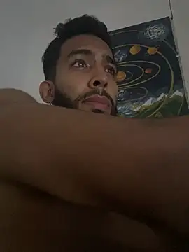 Alessandro  Rossi online show from April 14, 2:11 am