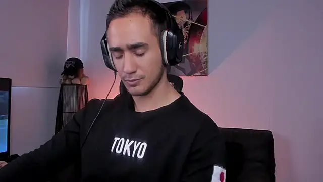 AlexRivera6 online show from February 1, 10:23 pm