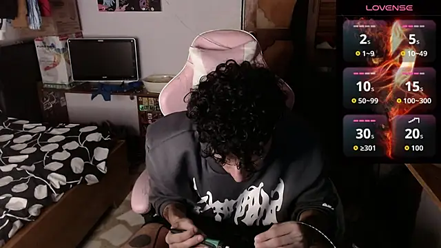 Apolo S online show from February 3, 5:05 am