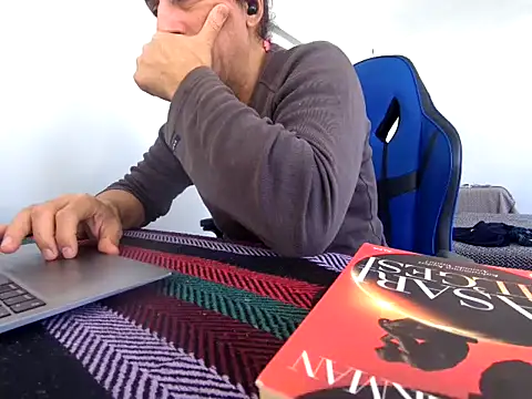 ALPHANDRE online show from November 16, 9:55 am