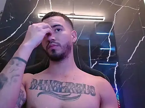 Snapshot of Dangerous-Men chatting on September 12, 5:29 am Dangerous-Men online show from September 12, 5:29 am