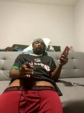 Snapshot of Princedrey3 chatting on October 31, 6:15 am Princedrey3 online show from October 31, 6:15 am