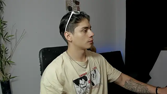 Giordano Russo online show from December 7, 5:26 am