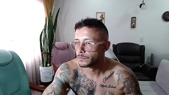 sebastian horny online show from April 15, 9:37 pm