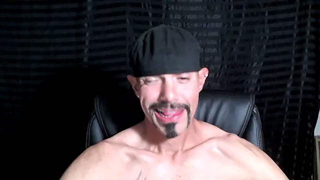 ThickD2C online show from February 9, 6:37 pm