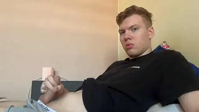 sexybooii6968 online show from September 22, 8:14 am