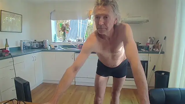 Mattsroom online show from September 30, 3:23 am