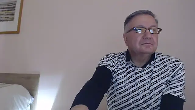 YOU6me online show from November 23, 5:24 pm