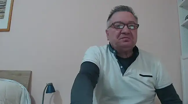 YOU6me online show from January 18, 4:42 pm