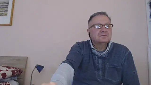 YOU6me online show from November 3, 9:46 am