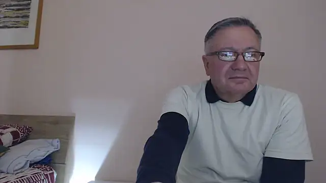 YOU6me online show from November 9, 4:33 pm