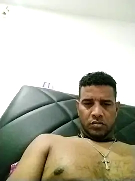 chocolatico1982 online show from November 8, 9:07 pm