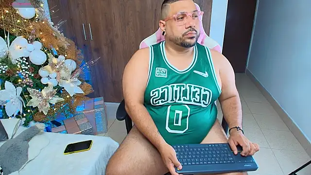 jacoob woods online show from December 15, 8:08 am