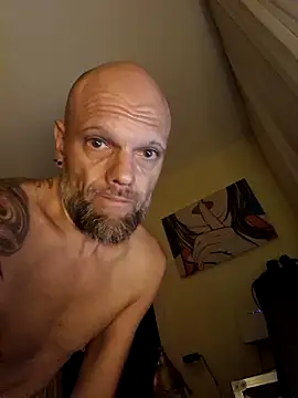 Ladyshaker82 online show from November 5, 1:51 am