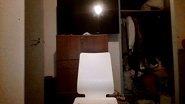 Chezz 055 online show from February 11, 5:18 pm