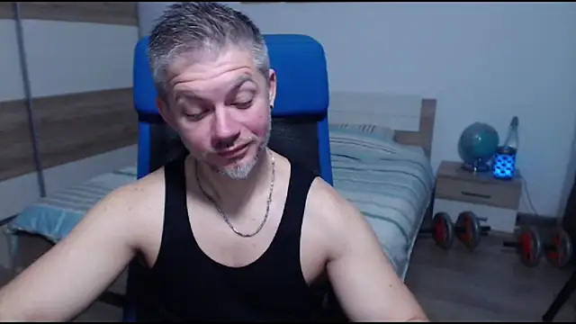 RobbyShawz online show from December 23, 5:27 am