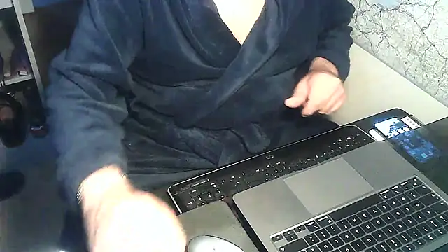 DUDURAxh online show from December 2, 7:11 am