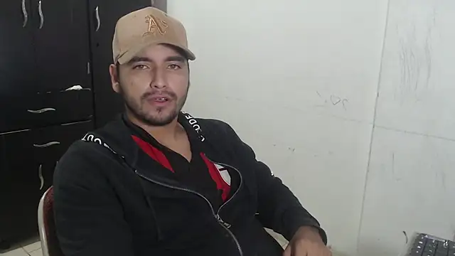 kylian 07 online show from November 7, 4:27 am