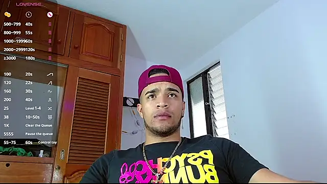 Bigcock 21cm  online show from February 27, 5:04 pm