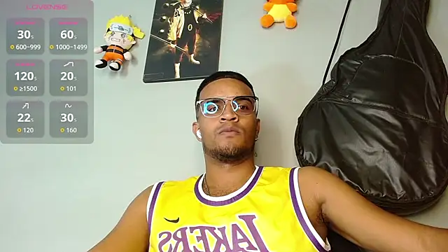 Bigcock 21cm  online show from October 14, 7:10 pm