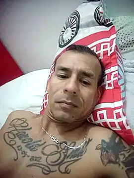 Snapshot of couplepregnantdick20 chatting on January 7, 2:43 am couplepregnantdick20 online show from January 7, 2:43 am