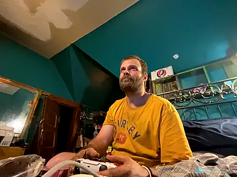 charactrzero online show from September 25, 10:52 pm