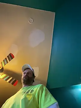 charactrzero online show from December 3, 12:55 am