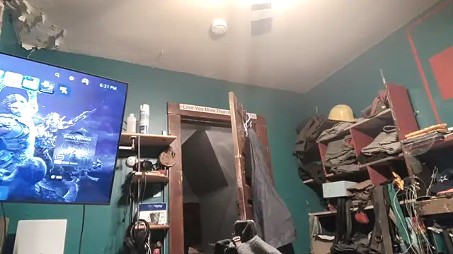 charactrzero online show from February 13, 11:32 pm