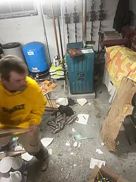 charactrzero online show from December 18, 12:10 am