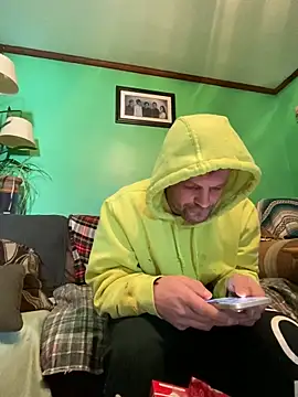 charactrzero online show from December 22, 3:55 pm