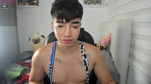 santy7v7 online show from February 11, 1:49 pm