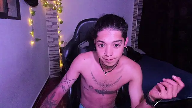 Snapshot of saad_man chatting on October 21, 2:25 am saad man online show from October 21, 2:25 am