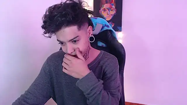 Snapshot of saad_man chatting on December 28, 3:05 pm saad man online show from December 28, 3:05 pm