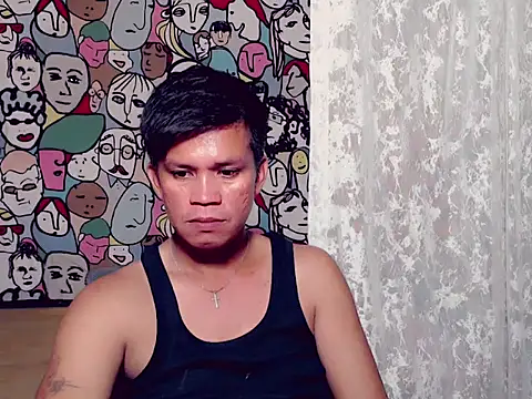 SweetasianHugoxxx online show from January 12, 2:19 pm