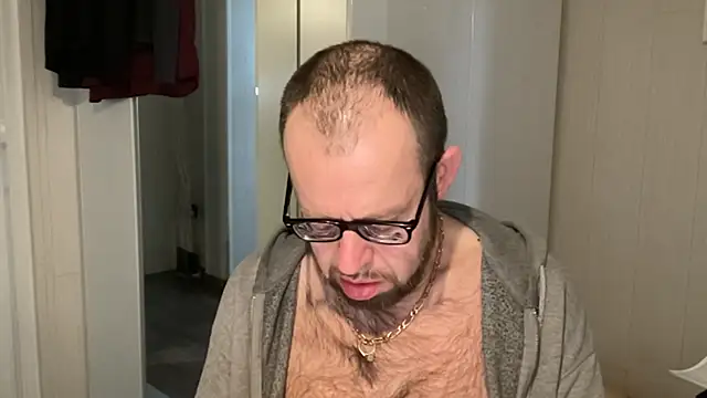 FABIOGLASSES online show from November 16, 1:46 pm