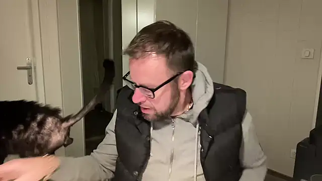 FABIOGLASSES online show from January 15, 12:19 am