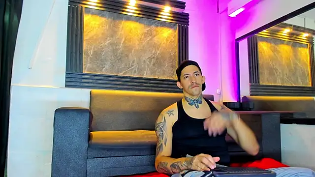 yeckodream online show from November 18, 4:38 am