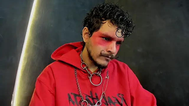 die mond online show from December 1, 3:26 pm