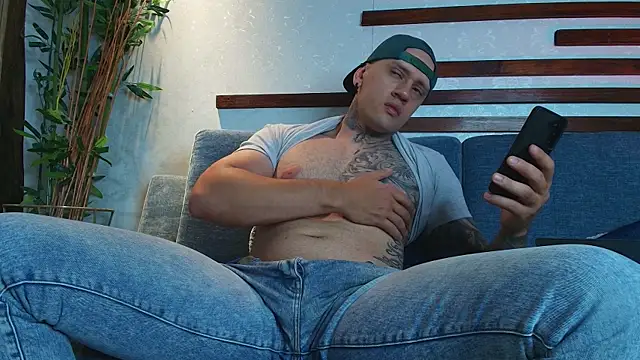 Joeysexx2 online show from November 9, 4:49 am