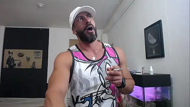 romeolovedark online show from December 22, 1:23 am