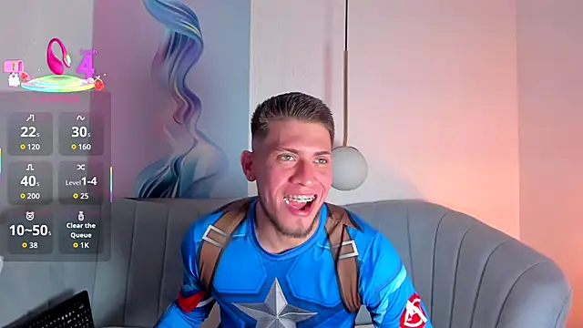 Snapshot of SebastianMaximoff chatting on October 22, 8:23 pm SebastianMaximoff online show from October 22, 8:23 pm