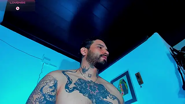 CamiloGray  online show from December 7, 1:07 pm