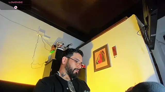 CamiloGray  online show from September 29, 3:19 pm