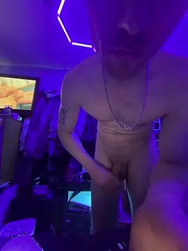 Cloudd Kingg Iceyyy online show from April 8, 3:54 pm