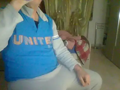 Setesesso7 online show from November 18, 3:54 am