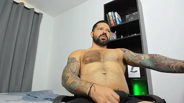 Pierre Vidal online show from January 19, 1:33 pm