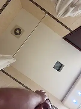 JonJ0 online show from March 17, 11:51 pm