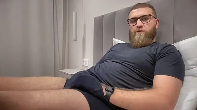 Bear bear  online show from November 5, 1:46 pm