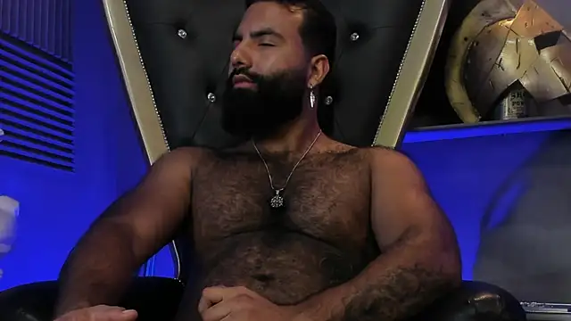 BeardAndrew online show from November 15, 3:52 am